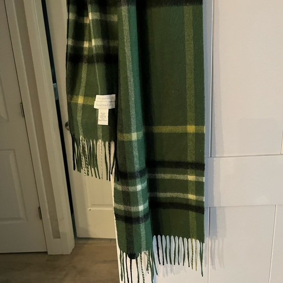 Charter Club 100% Cashmere Scarf - Picture 3 of 4